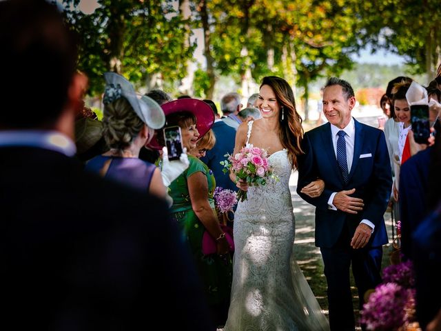 La boda de David y Maite en Otazu, Navarra 24