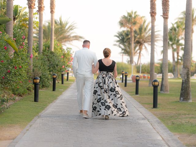 La boda de Lolo y Beatriz en Motril, Granada 3