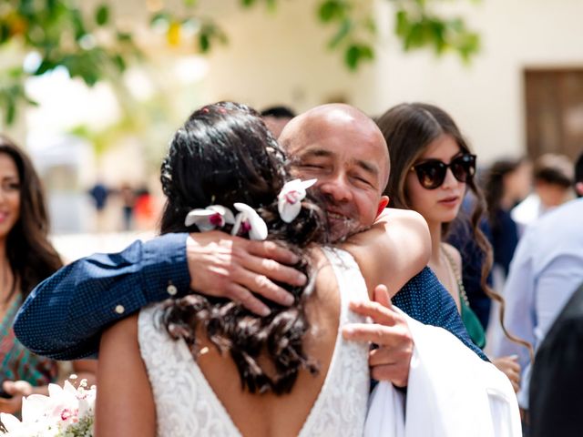 La boda de Tomás y Viviana en San Juan De Alicante, Alicante 106