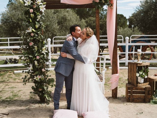 La boda de Julián  y Iris  en Navalagamella, Madrid 3