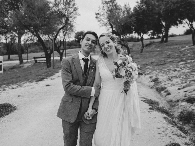 La boda de Julián  y Iris  en Navalagamella, Madrid 4
