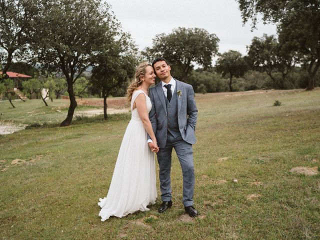 La boda de Julián  y Iris  en Navalagamella, Madrid 8