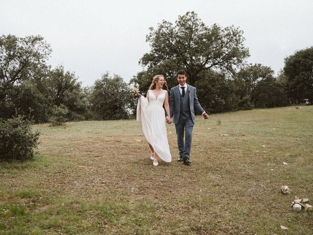 La boda de Julián  y Iris  en Navalagamella, Madrid 11