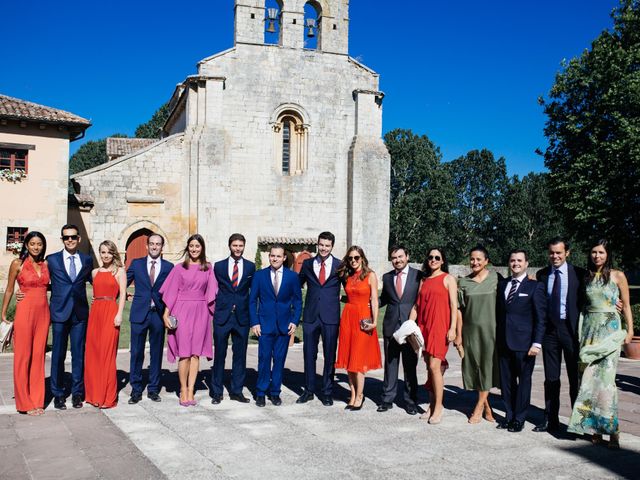 La boda de Gonzalo y Alicia en Olmos De Ojeda, Palencia 29