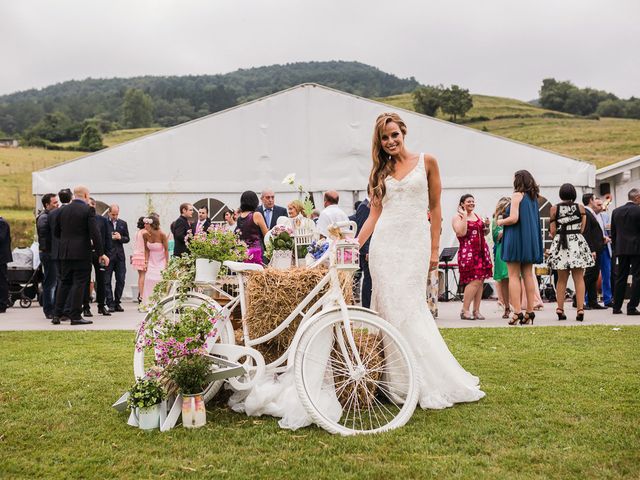 La boda de Miguel y Natalia en Quejana, Álava 18