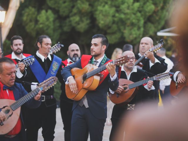 La boda de Rocío  y Iván en Alacant/alicante, Alicante 1