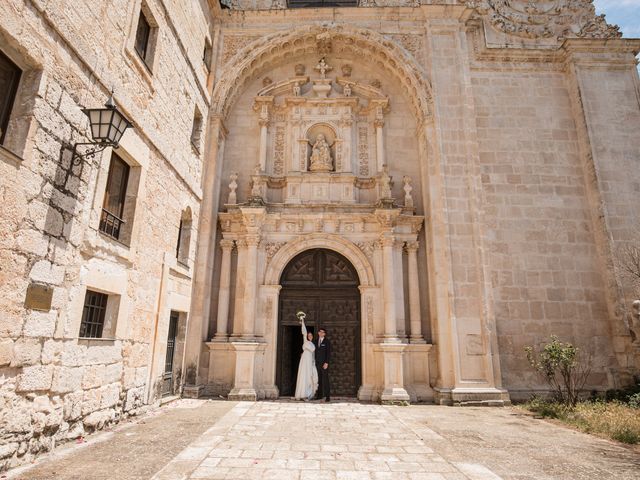 La boda de Mario y Cristina en La Vid, Burgos 19