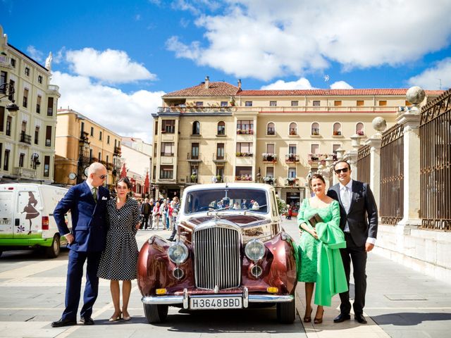 La boda de Alvaro y Rosa en León, León 43