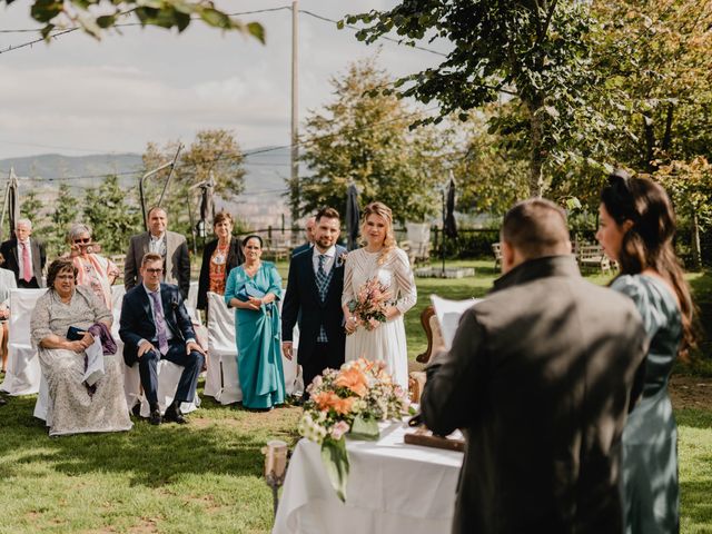 La boda de Ivone y Victor en Bilbao, Vizcaya 27