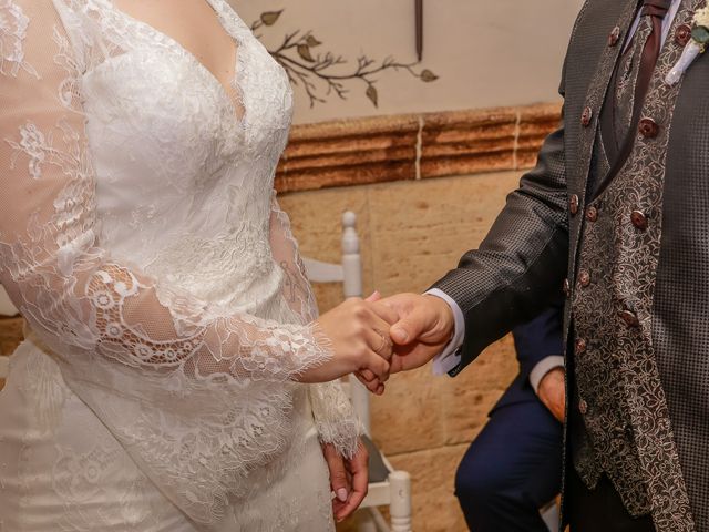 La boda de Rubén y Andrea en Talamanca Del Jarama, Madrid 182