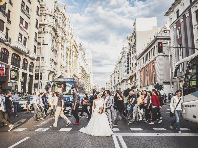La boda de David y Laura en Madrid, Madrid 56