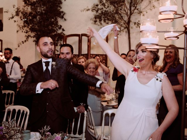 La boda de Daniel y Ana en Alcala De Guadaira, Sevilla 121