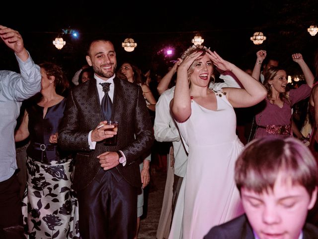 La boda de Daniel y Ana en Alcala De Guadaira, Sevilla 136