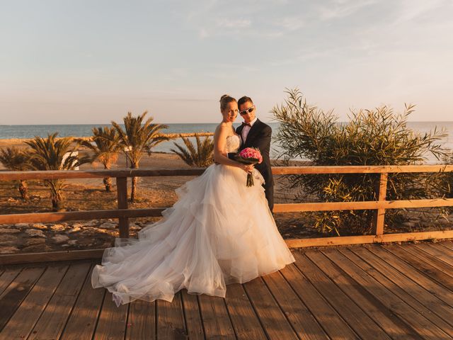 La boda de Leti y Nico en Santa Pola, Alicante 27