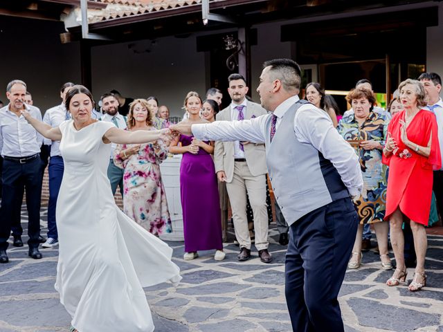 La boda de Miguel Ángel y Inmaculada en Consuegra, Toledo 216