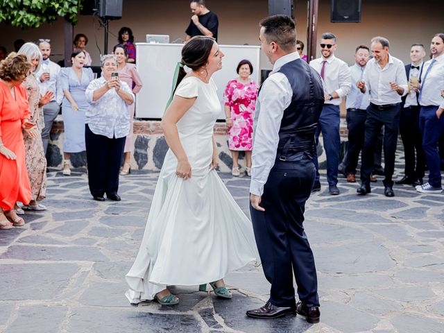 La boda de Miguel Ángel y Inmaculada en Consuegra, Toledo 221