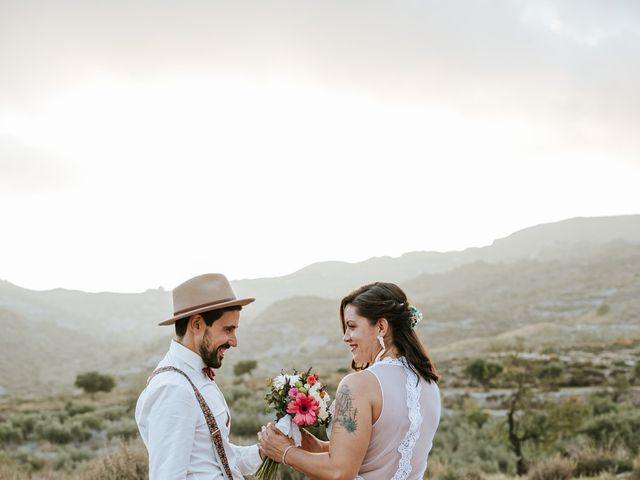 La boda de Dani y María en Felix, Almería 71