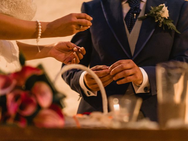 La boda de Fran y Rocio en Pueblo Acantilado, Alicante 21