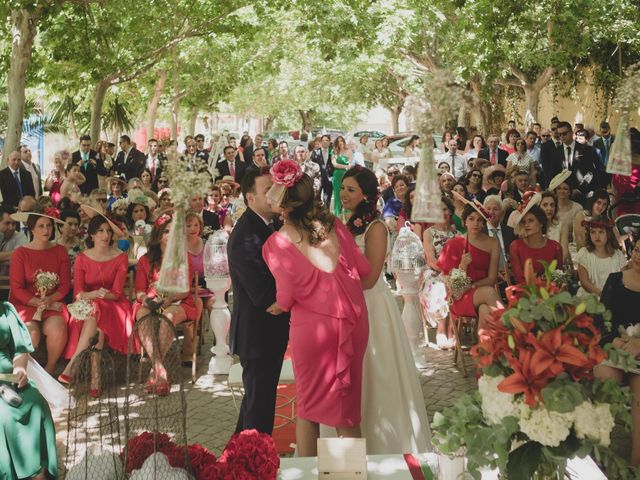 La boda de Rafa y María en Marmolejo, Jaén 15