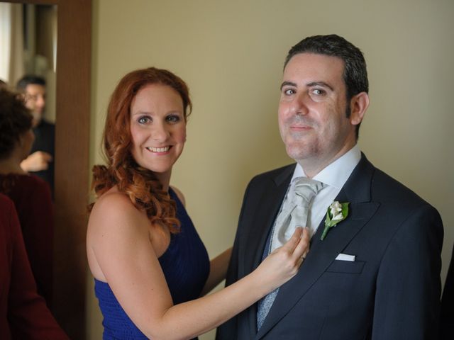 La boda de Juan y Mª Isabel en Torre Del Mar, Málaga 6