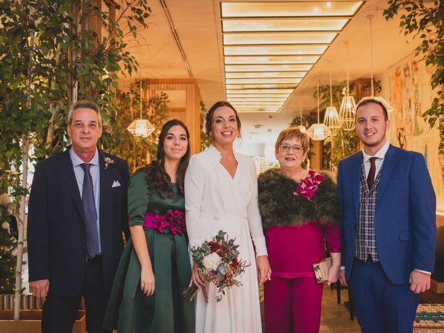 La boda de Victor y Noemí en Torrelodones, Madrid 126