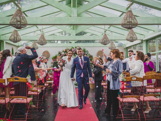 La boda de Victor y Noemí en Torrelodones, Madrid 236