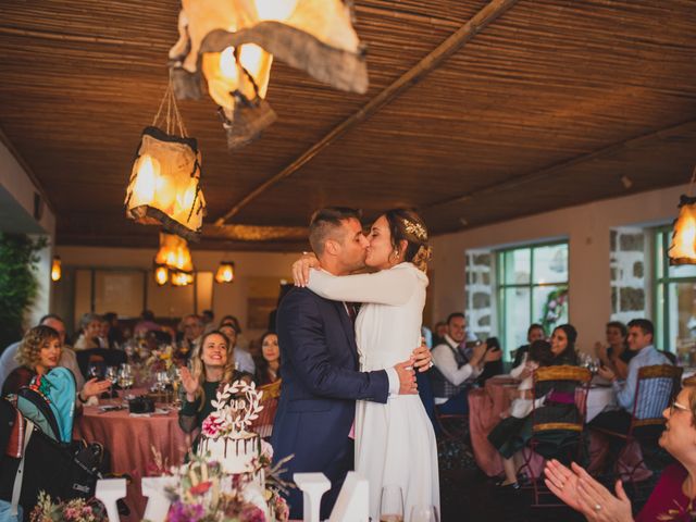 La boda de Victor y Noemí en Torrelodones, Madrid 337
