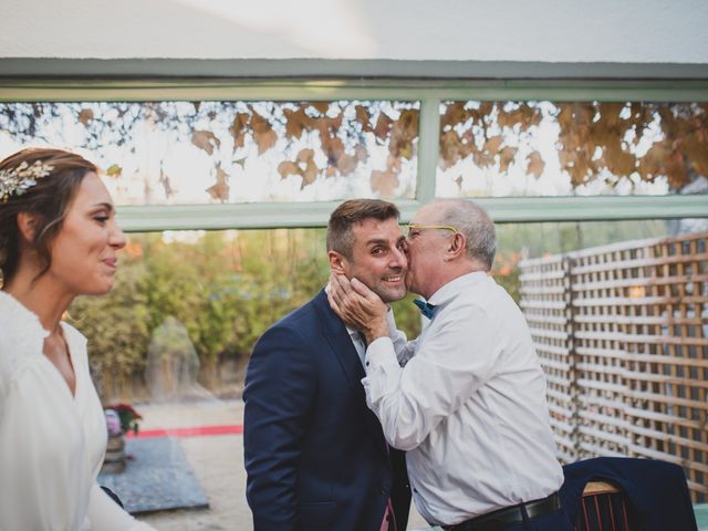 La boda de Victor y Noemí en Torrelodones, Madrid 359