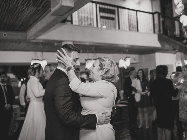 La boda de Victor y Noemí en Torrelodones, Madrid 410