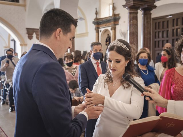 La boda de Azucena y José en Puerto Serrano, Cádiz 27