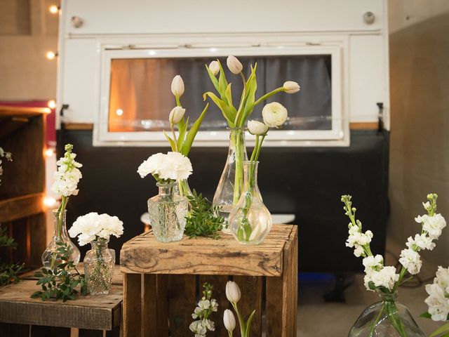 La boda de Cristian y Miriam en La Carlota, Córdoba 12