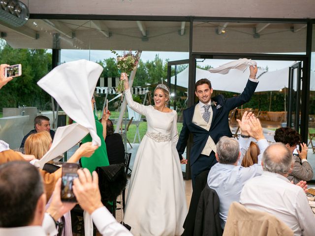 La boda de Elena y Cristian en El Burgo De Ebro, Zaragoza 13