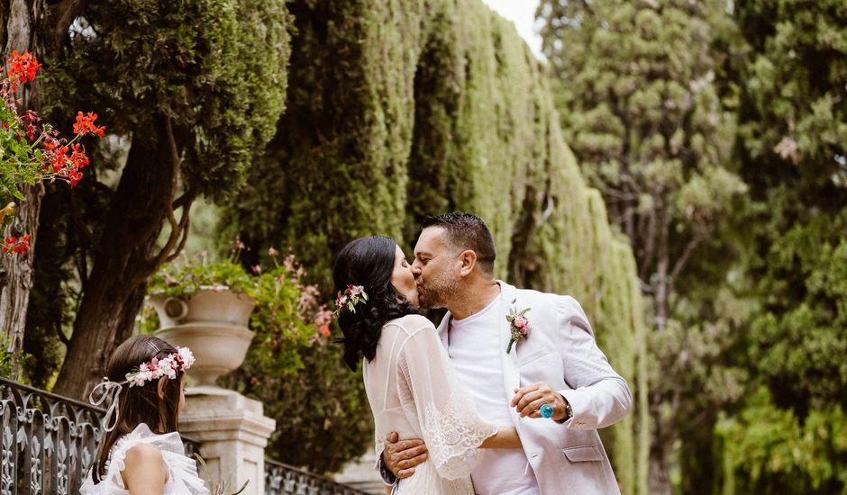 La boda de Javi  y Gema  en Valencia, Valencia