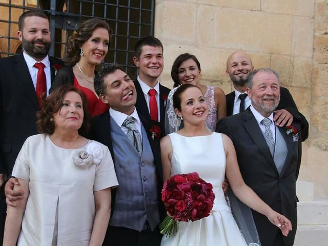 La boda de Guille y María  en Onil, Alicante 25