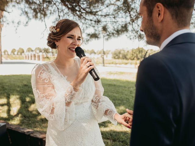 La boda de Fernando y Marta en La Bañeza, León 42