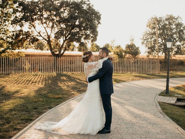 La boda de Fernando y Marta en La Bañeza, León 65