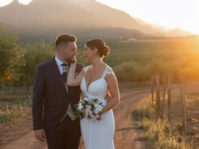 La boda de Curro y Auxi en Villamartin, Cádiz 50