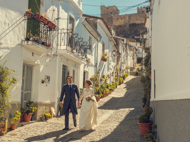 La boda de Pablo y Mª José en Alburquerque, Badajoz 24