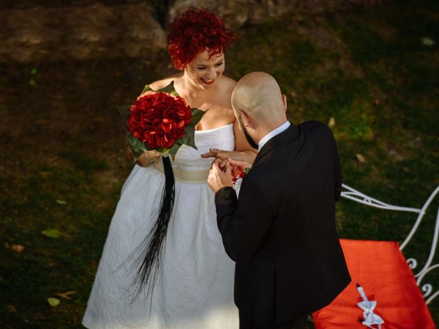 La boda de Raul y Encarna en Sant Just Desvern, Barcelona 17