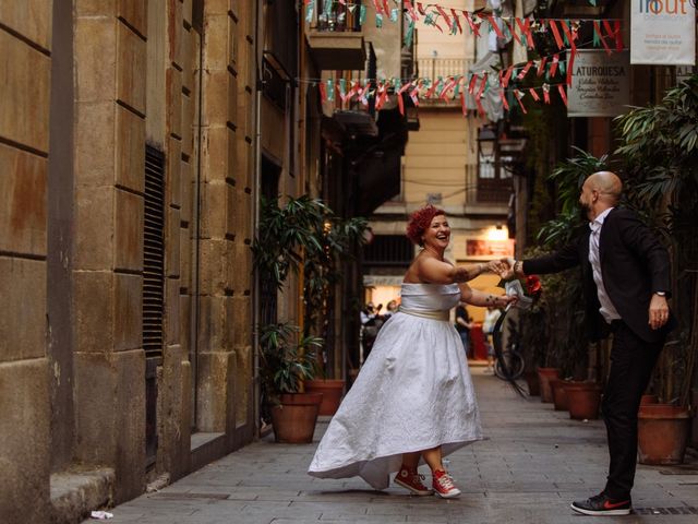 La boda de Raul y Encarna en Sant Just Desvern, Barcelona 37