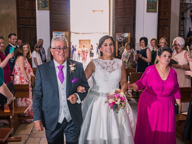 La boda de Juanjo y Patricia en Alacant/alicante, Alicante 28