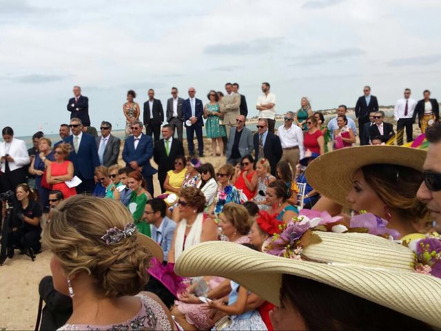 La boda de Rocio  y Jesús  en Chiclana De La Frontera, Cádiz 5