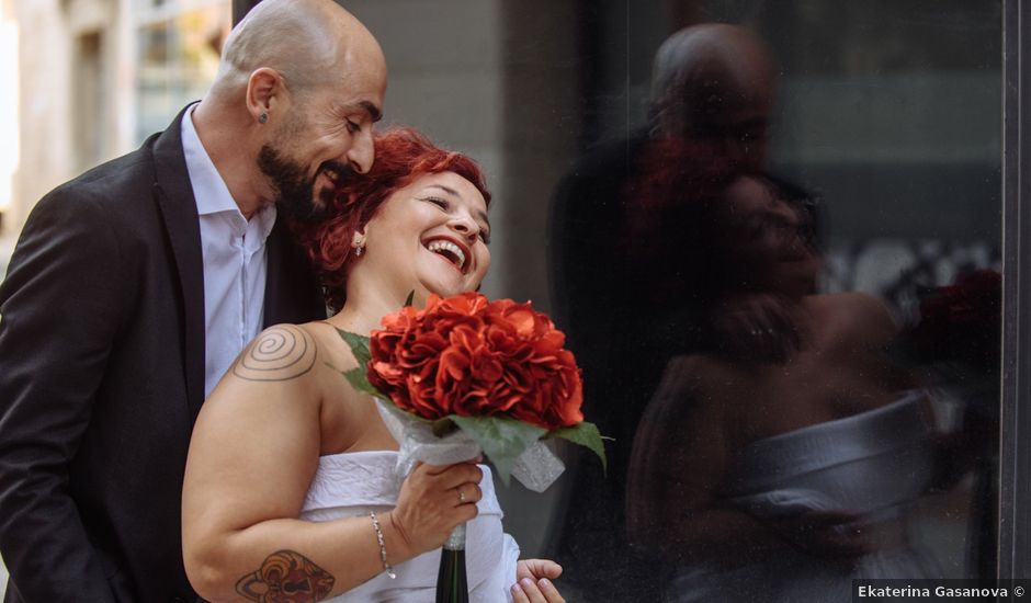 La boda de Raul y Encarna en Sant Just Desvern, Barcelona