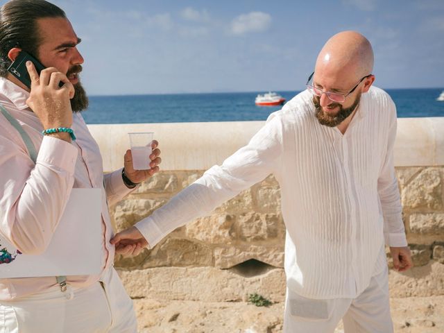 La boda de Mario y Marina en Tabarca, Alicante 7