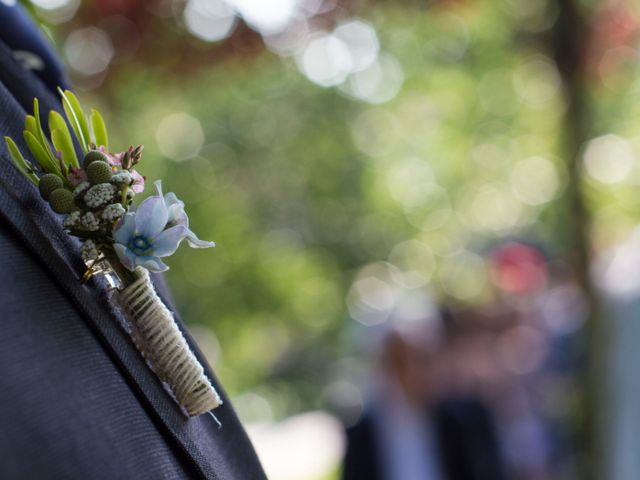 La boda de Javi y Laura en A Coruña, A Coruña 42