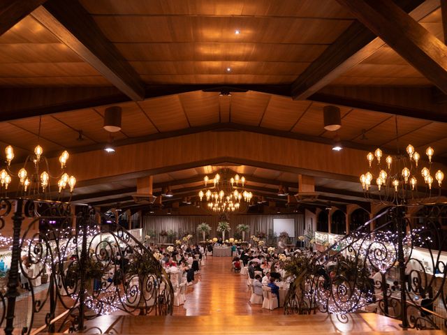 La boda de Miguel y Maite en Miraflores De La Sierra, Madrid 30