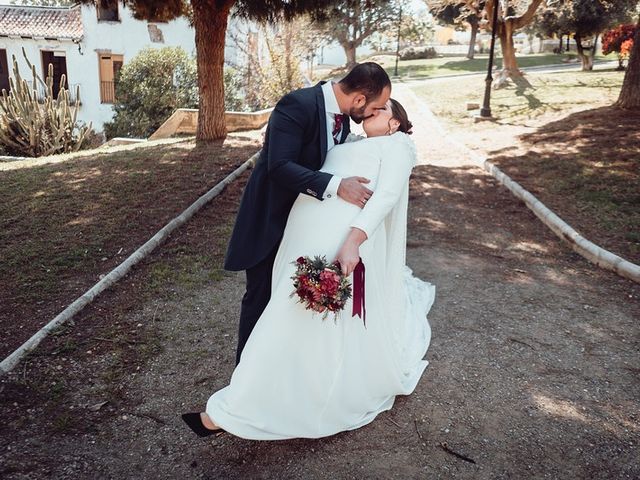 La boda de Javier y Isabel en Málaga, Málaga 17