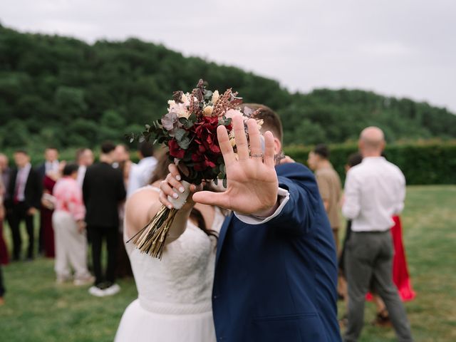 La boda de Alex y Sara en Sant Andreu De La Vola, Barcelona 1