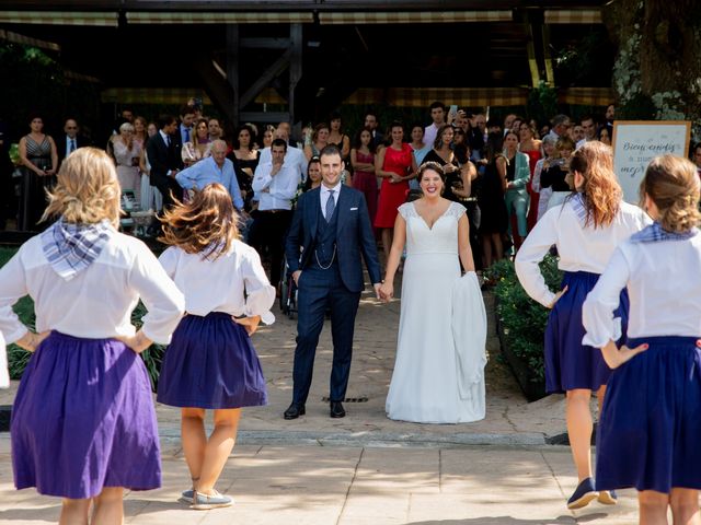 La boda de Hodei y Aitziber en Amorebieta-echano, Vizcaya 24