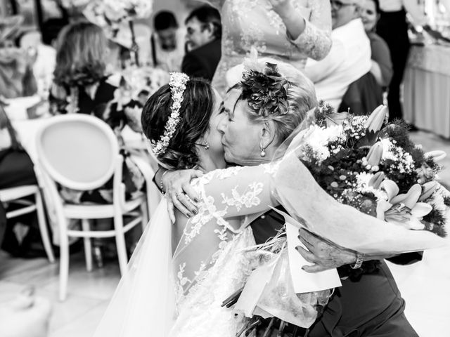 La boda de Jesús y Verónica en Sevilla, Sevilla 38